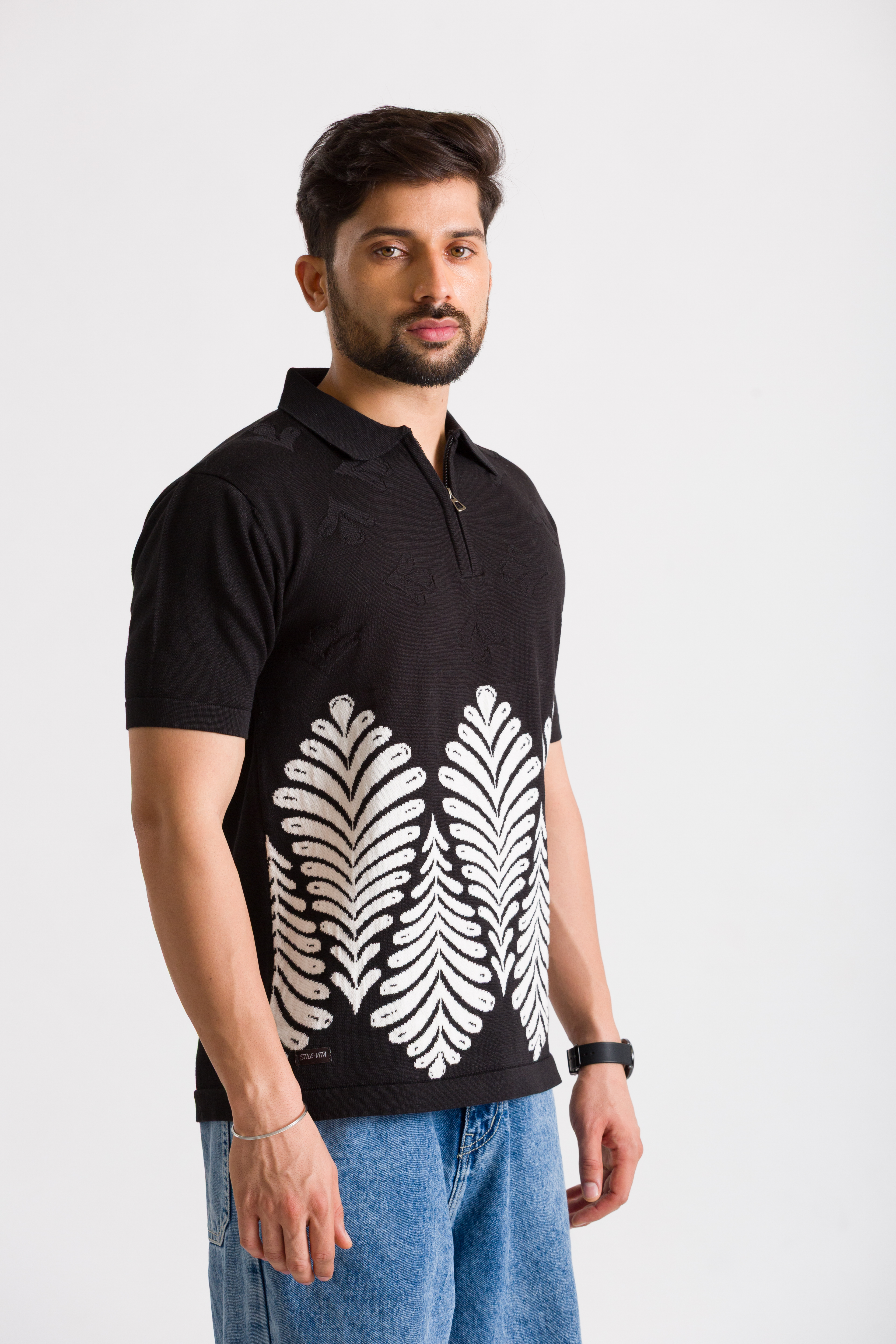 Knitted Black Leaf Design T-Shirt